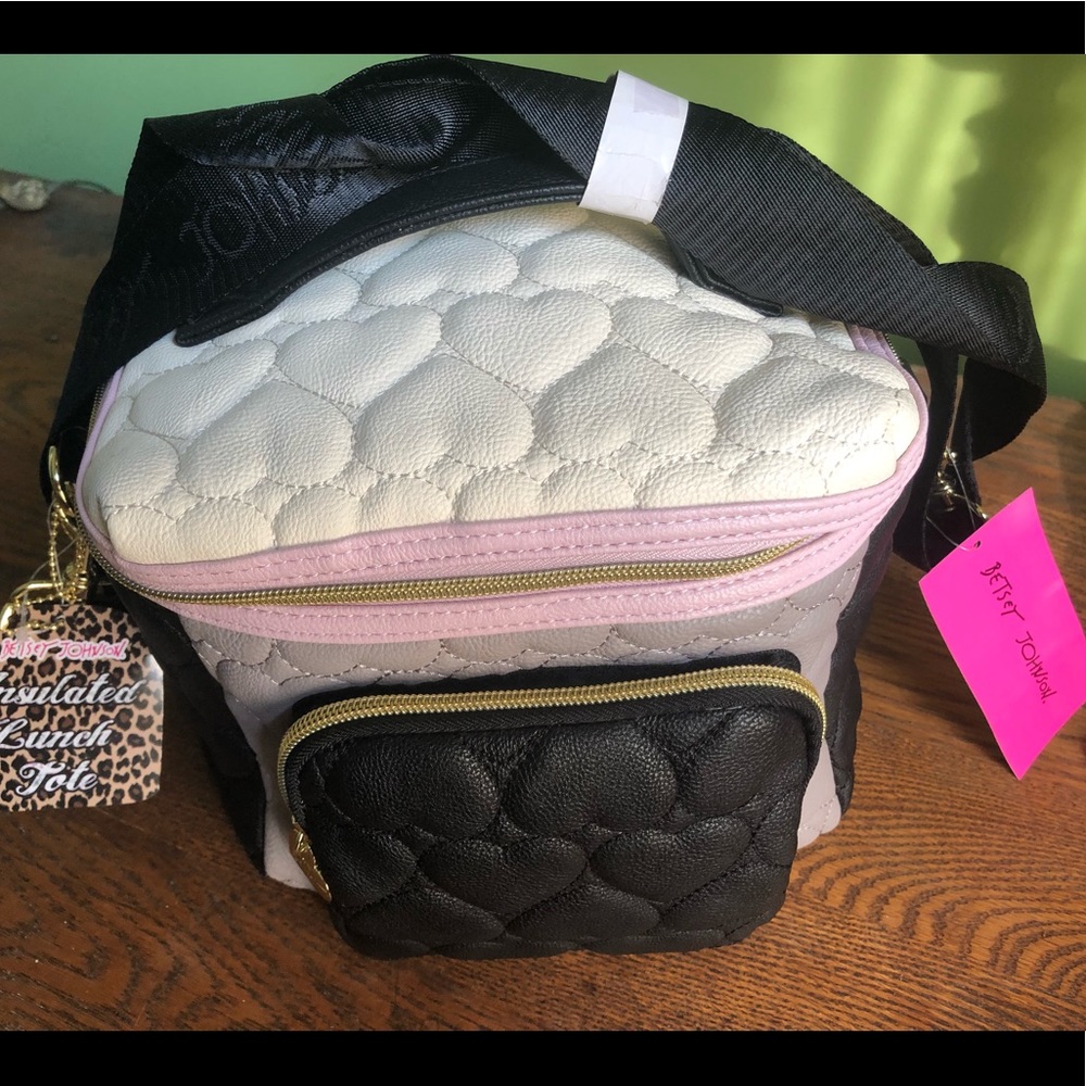 Betsey Johnson insulated lunch tote